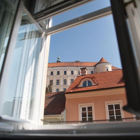 Penzion Husa Mikulov Exterior photo